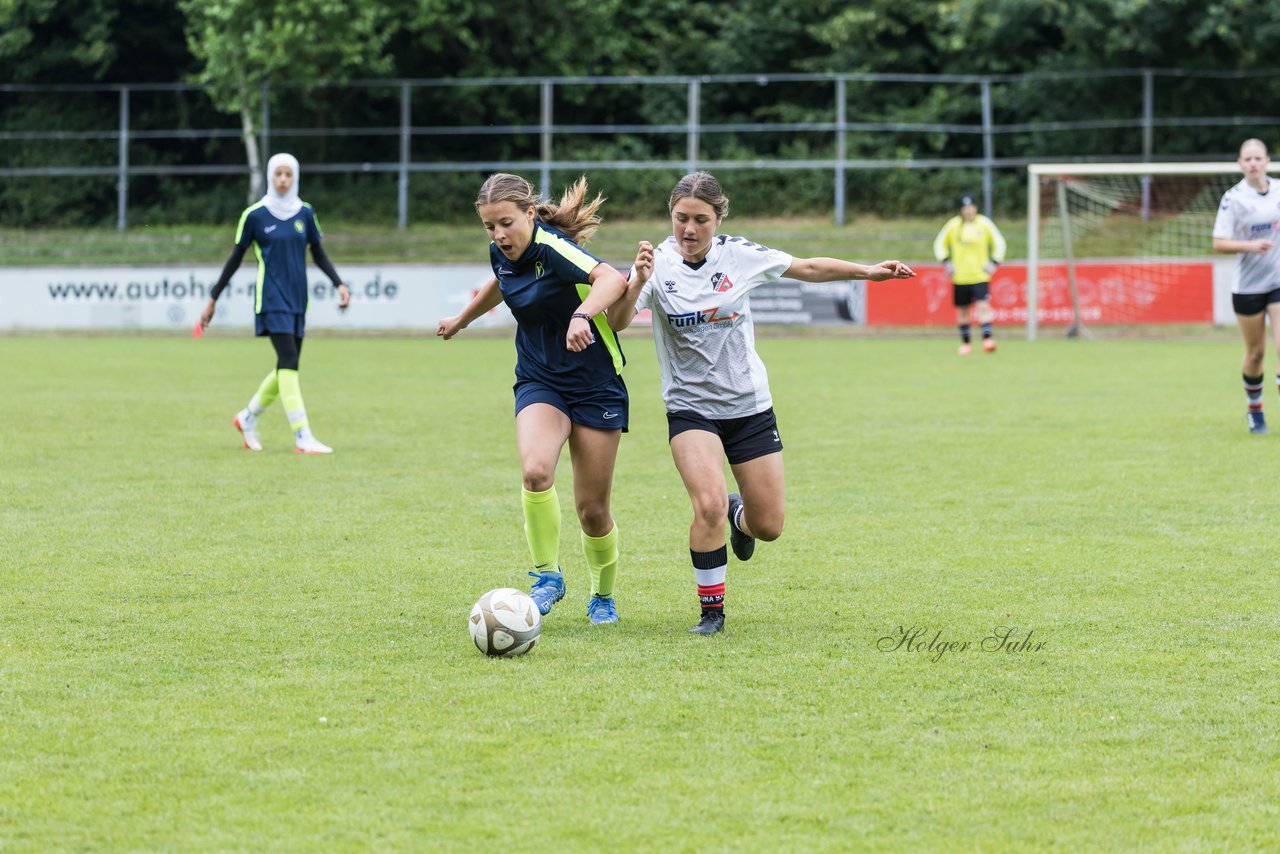 Bild 71 - Loewinnen Cup